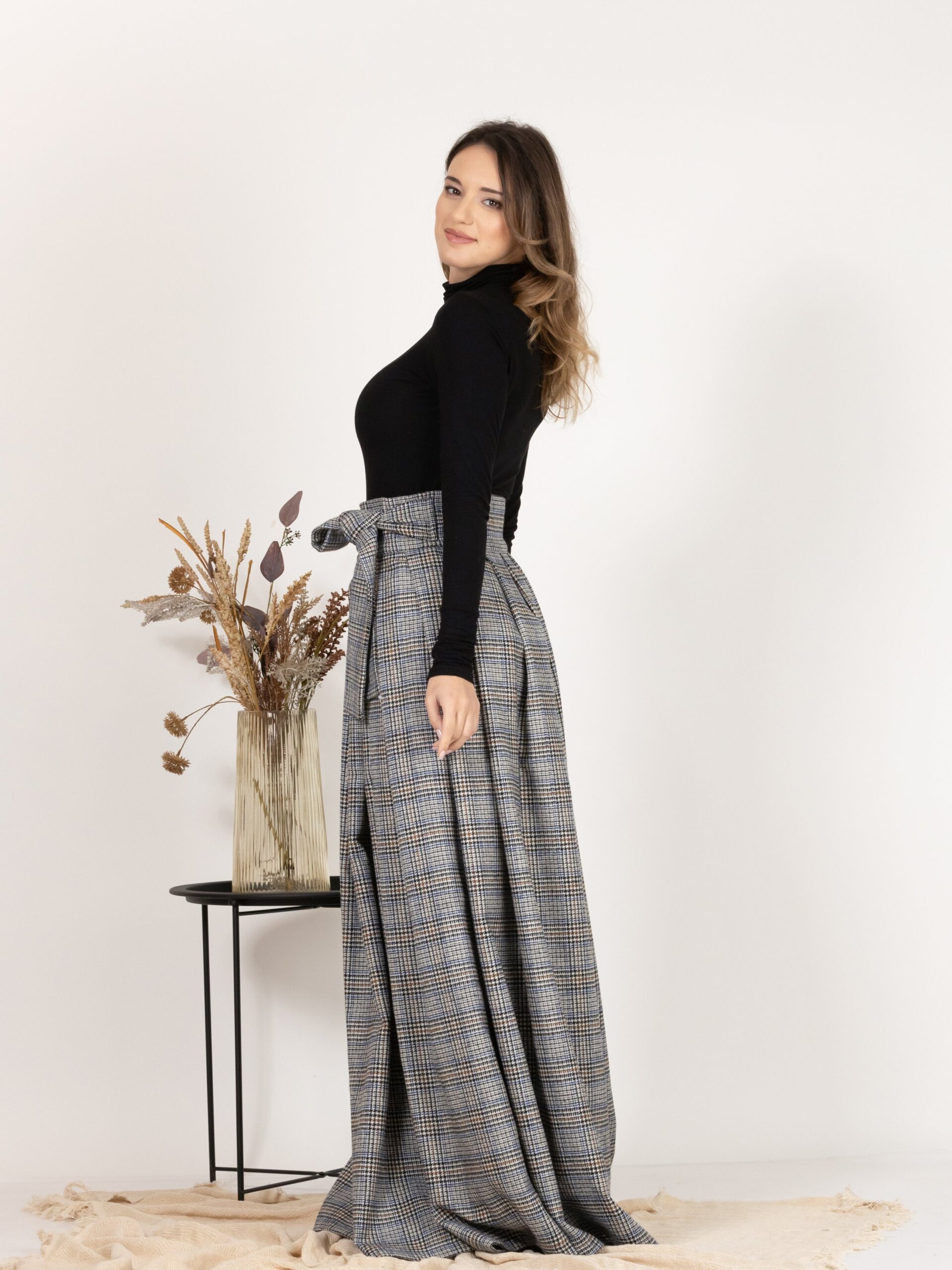 Elegantes Plaid Wool Pleated Skirt with Ultra High Waist and Bow - Image 4