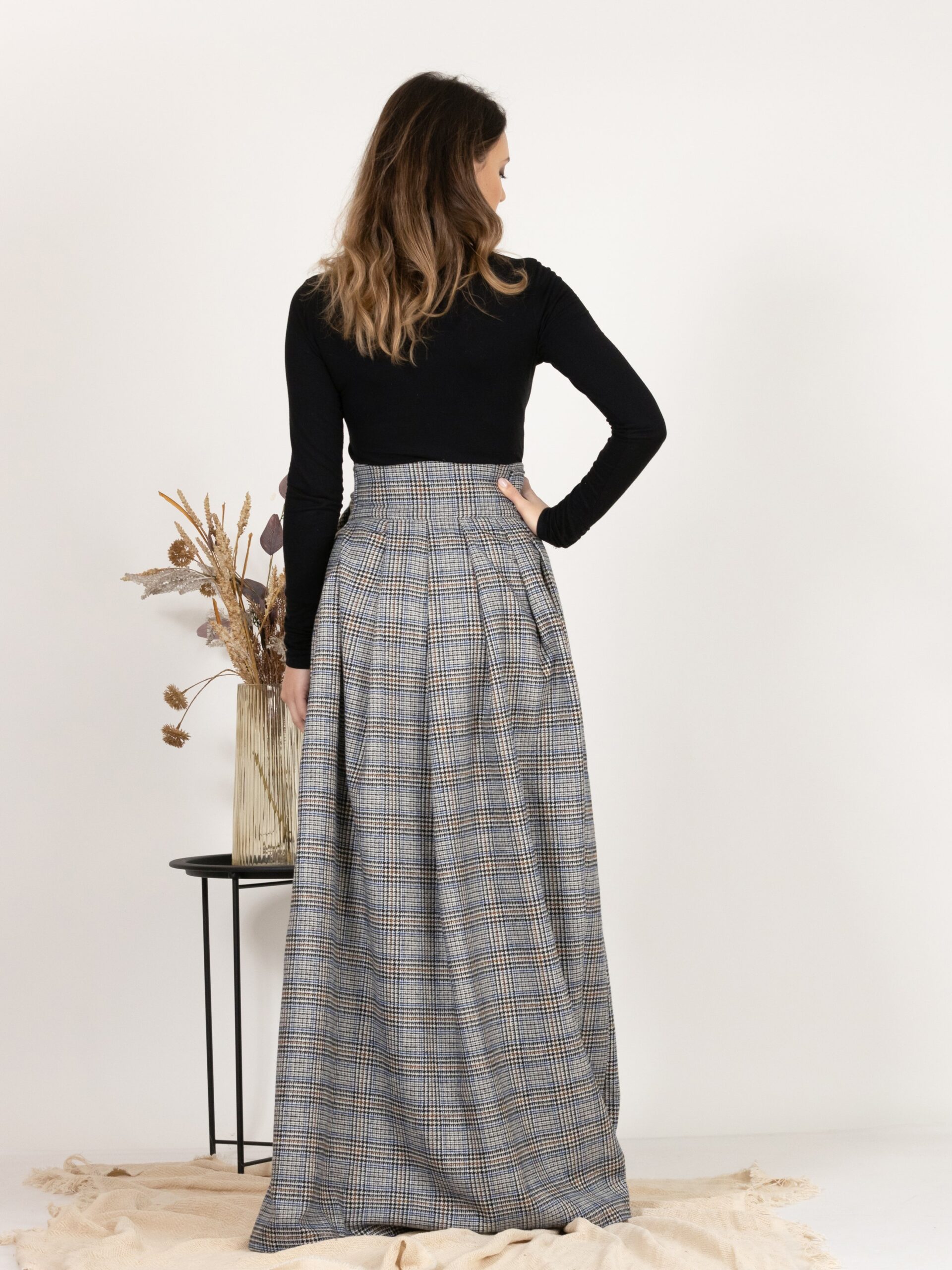 Elegantes Plaid Wool Pleated Skirt with Ultra High Waist and Bow - Image 5