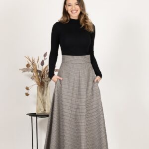 Alternative view of Elegantes Wool Maxi A-Line Skirt with Pockets in Houndstooth Pattern