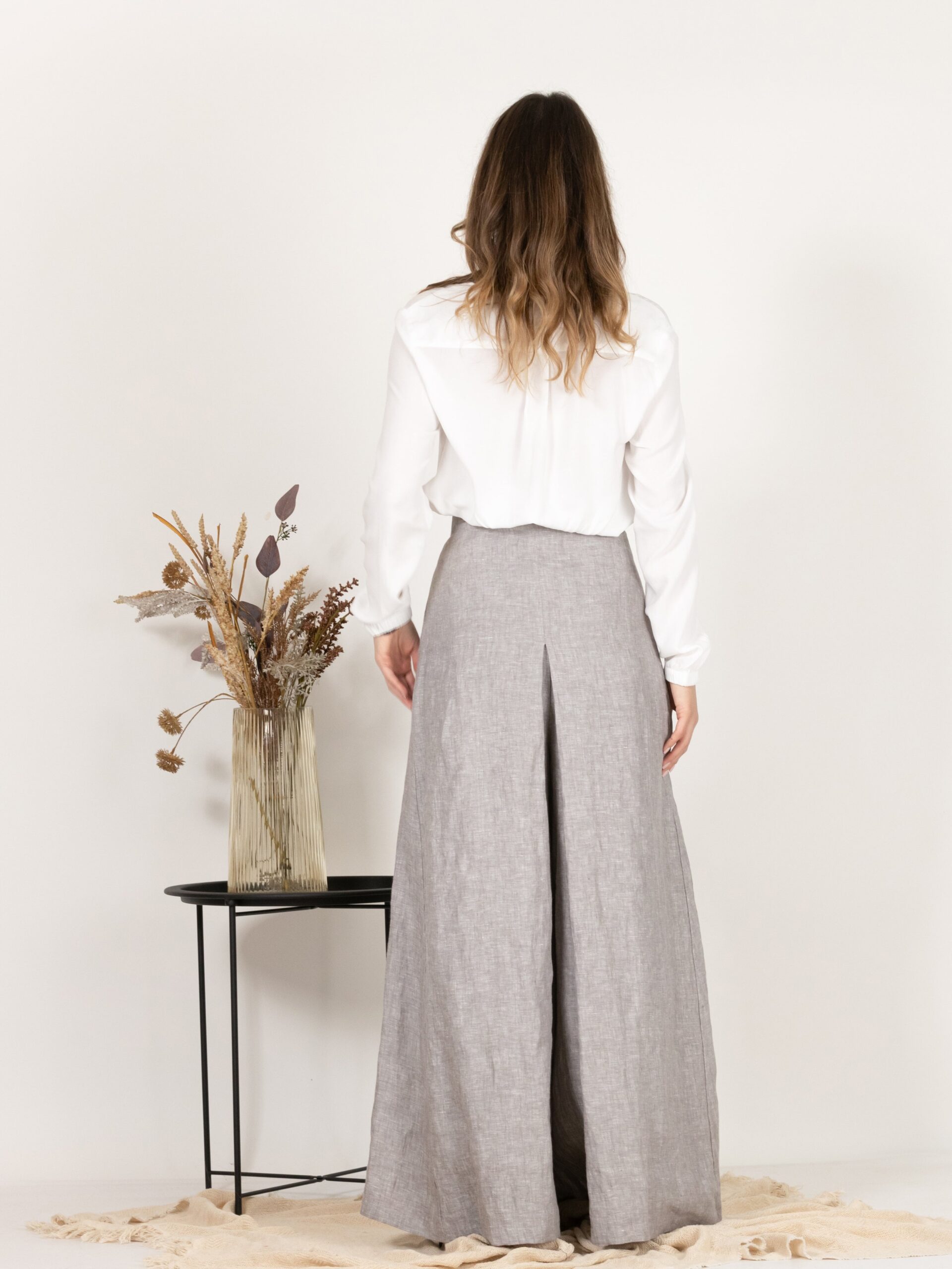 Elegantes Gray Wide Leg Linen Skirt Pants with High Waist - Image 4