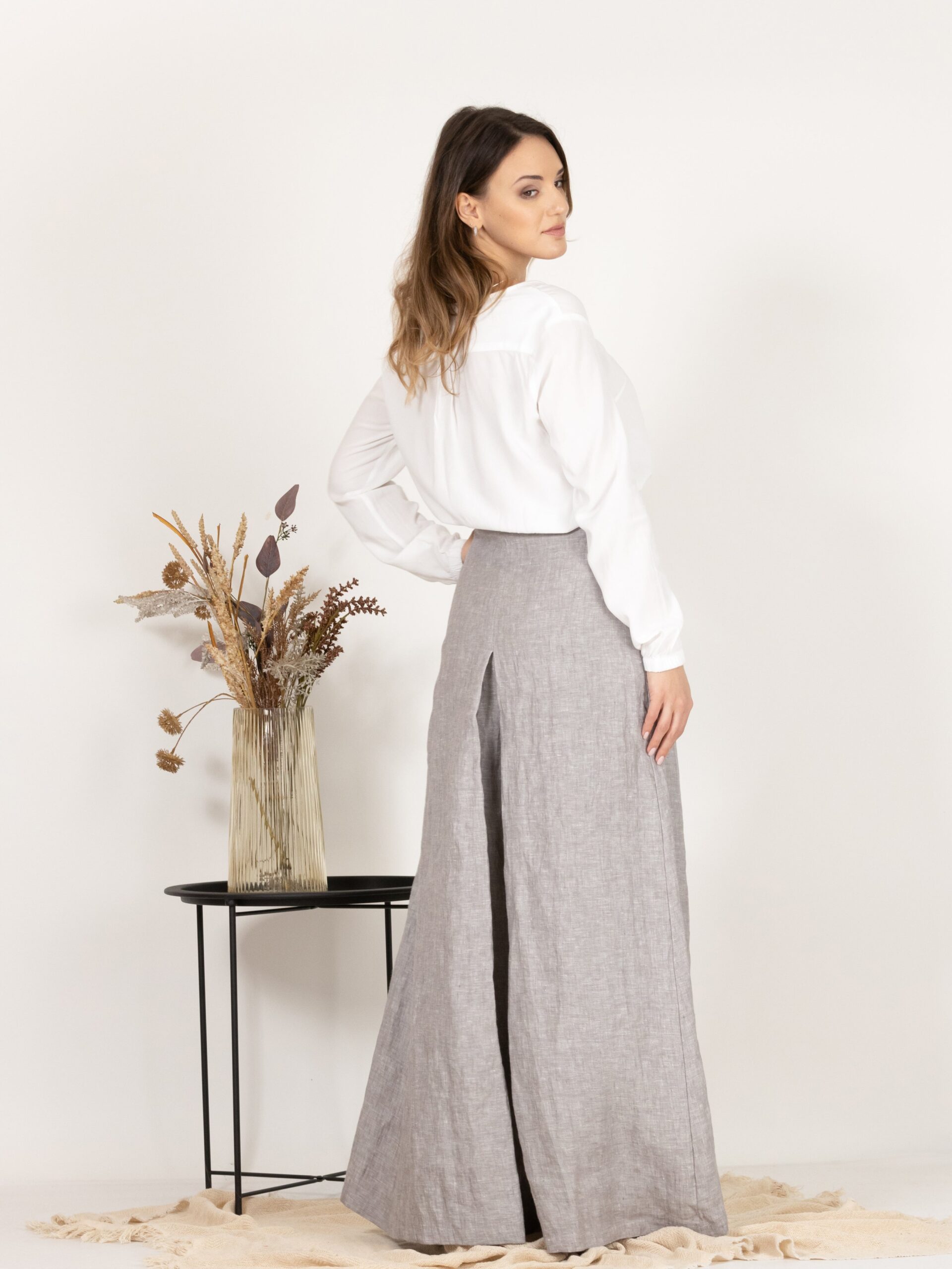 Elegantes Gray Wide Leg Linen Skirt Pants with High Waist - Image 5