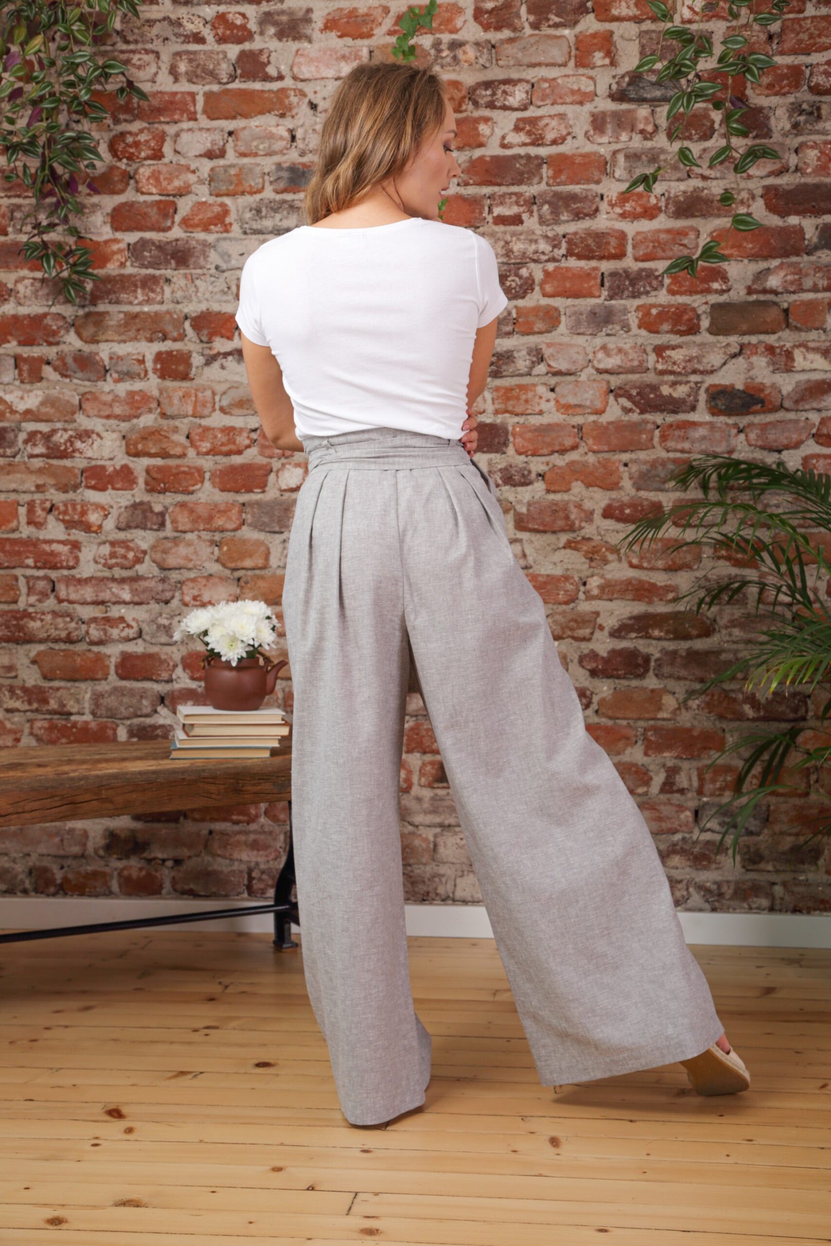 Elegantes Linen Palazzo Pants - Image 2