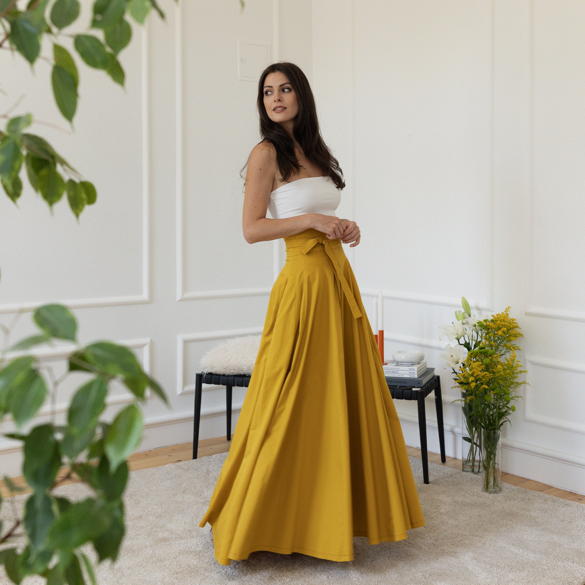 Elegantes Maxi Floor Length A-Line Skirt with Ultra High Waist in Mustard Color