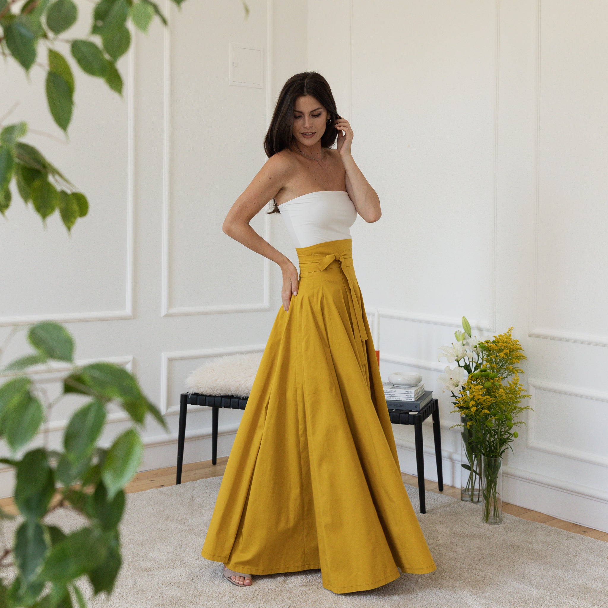 Elegantes Maxi Floor Length A-Line Skirt with Ultra High Waist in Mustard Color - Image 4