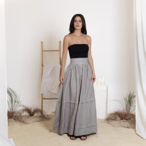 Alternative view of Elegantes Linen Maxi Tiered Skirt with High Waist and Pockets