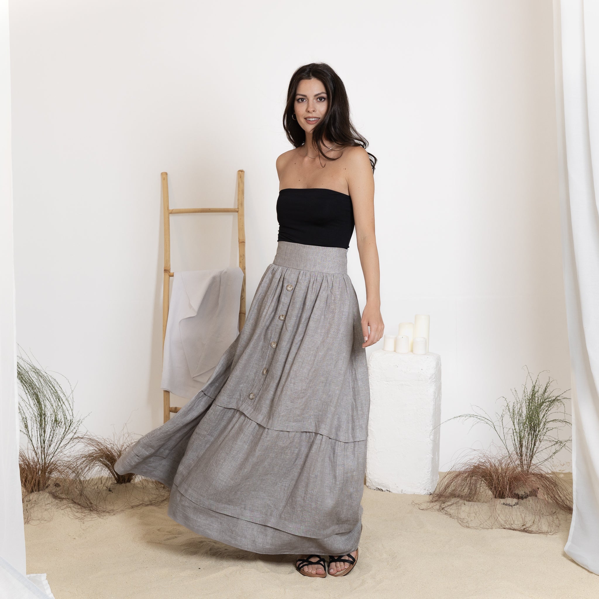 Elegantes Linen Maxi Tiered Skirt with High Waist and Pockets - Image 4