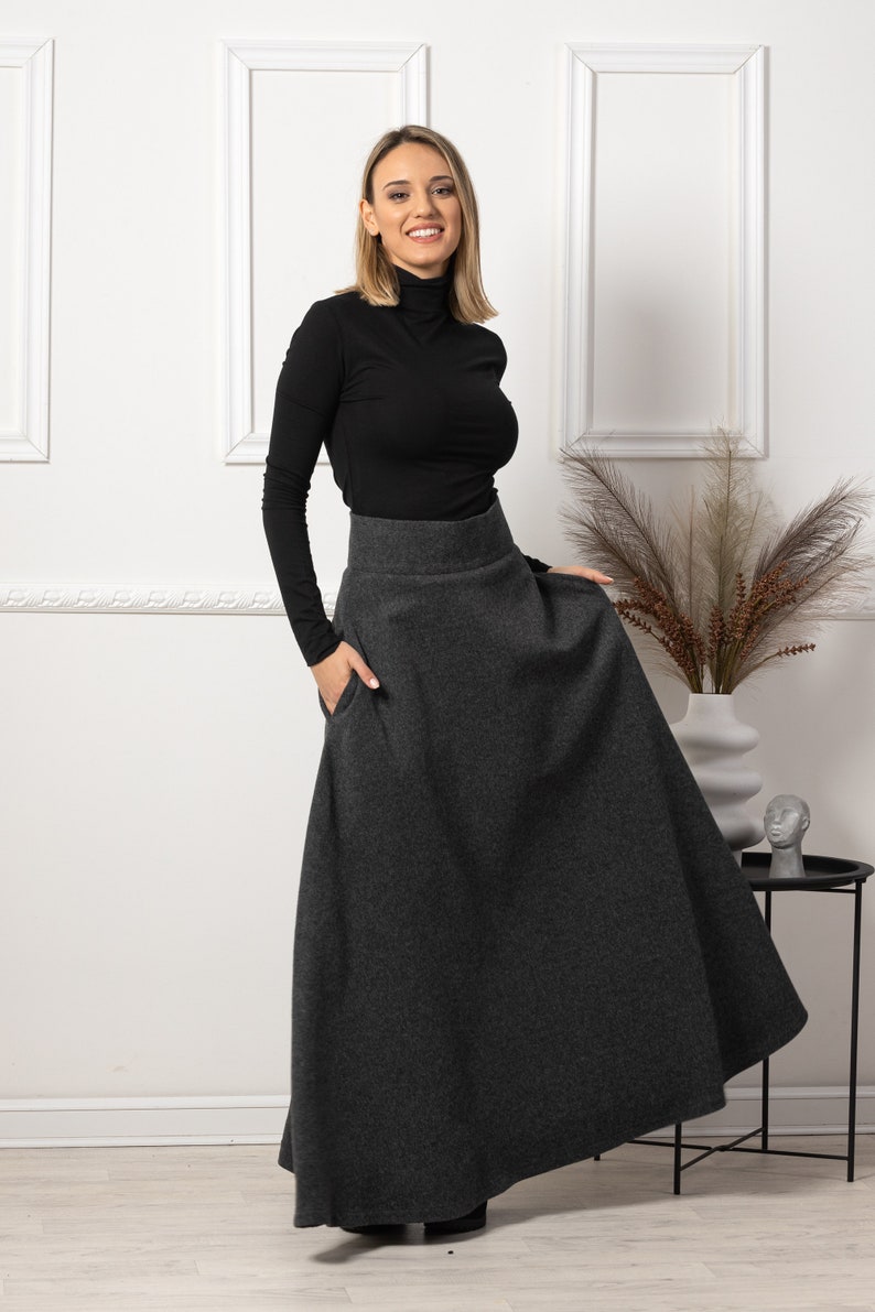Elegantes Wool Maxi Plaid High Waisted Skirt with Pockets - Image 7