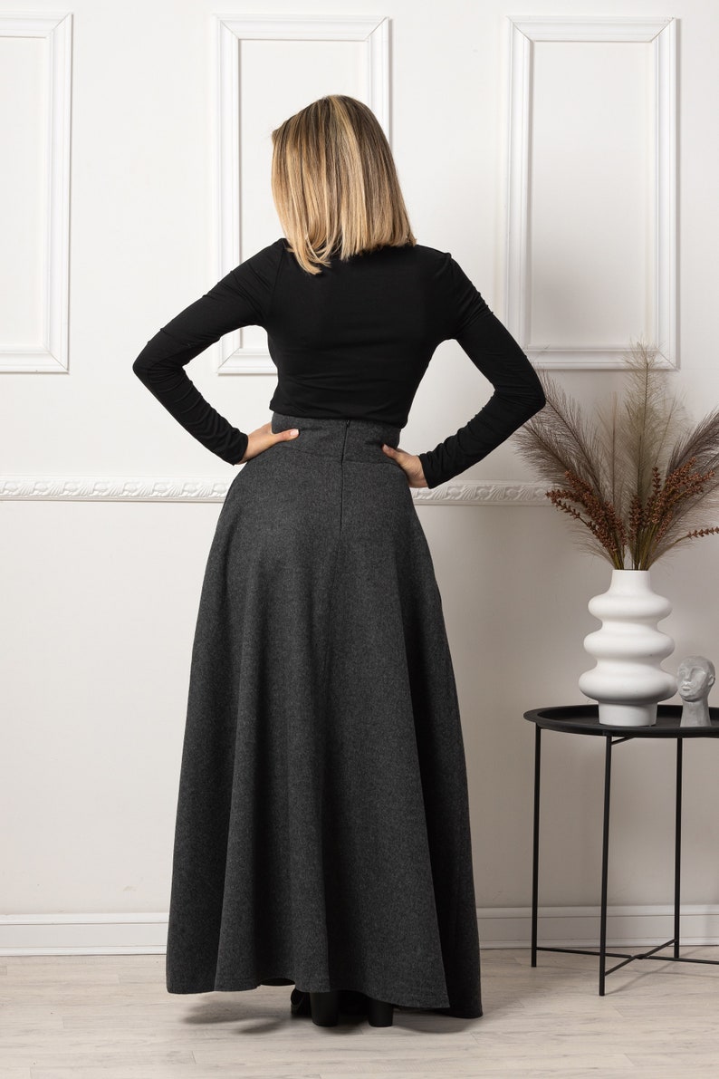 Elegantes Wool Maxi Plaid High Waisted Skirt with Pockets - Image 9